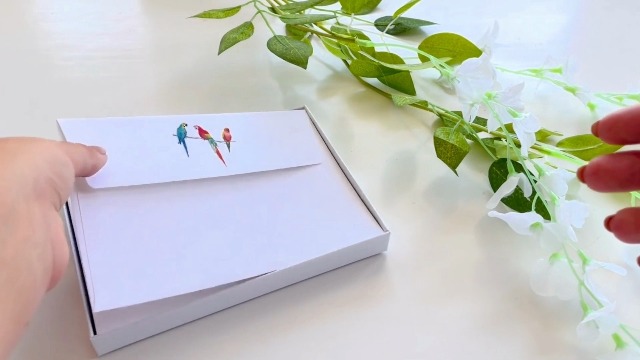 Bumble Bee Flat Notecard Writing Set With Envelopes- Luxury Stationery Set - Correspondence Cards Note Cards - Stationary Gift Set - A6