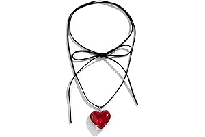 Elegant Chunky Heart Velvet Goth Necklace