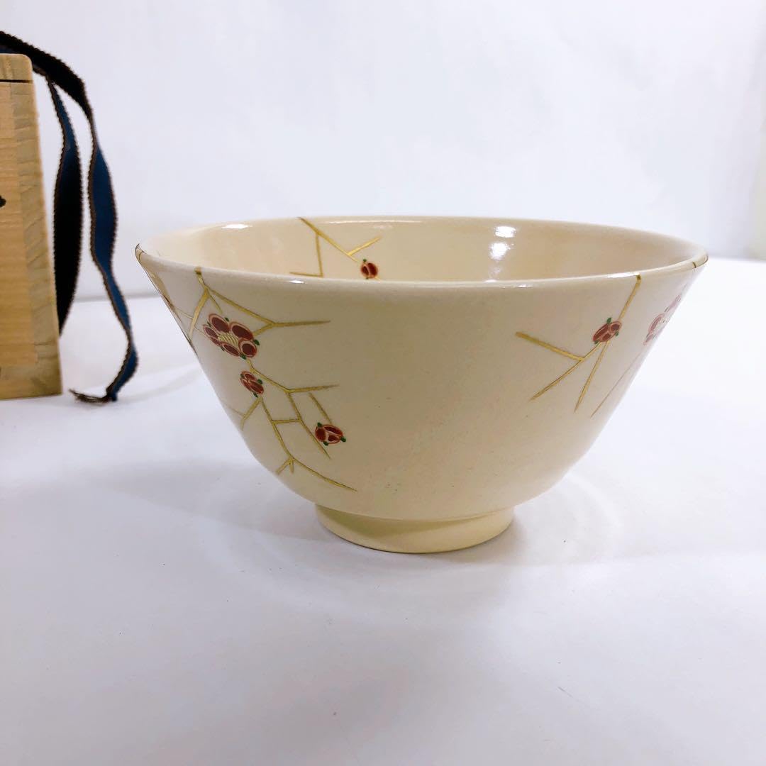 磯御庭焼窯 昭山作 隆陶 画 薩摩焼 金彩 色絵 脚付 香炉 共箱 磯御庭焼窯 昭山作 隆陶 画 薩摩焼 金彩 色絵 脚付 香炉 共箱