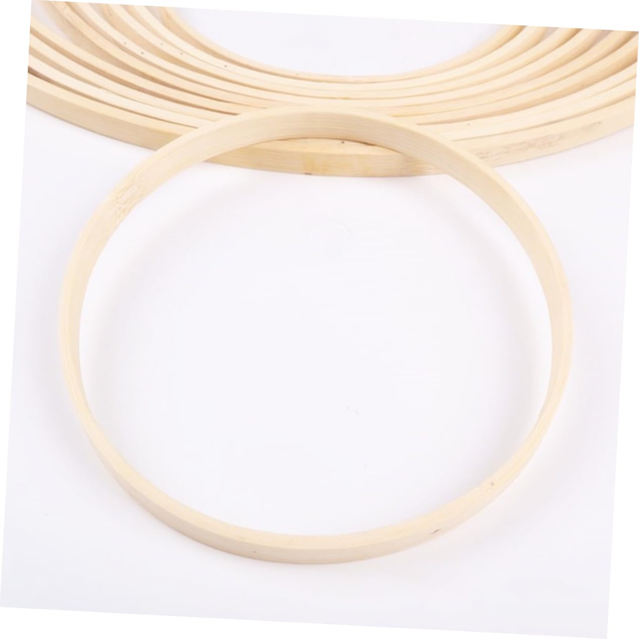 IWOWHERO 10Pcs DIY Embroidery Hoops Craft Tools for Manual Sewing Cross Stitch Projects Home Decoration Versatile for Beginners and DIY Enthusiasts