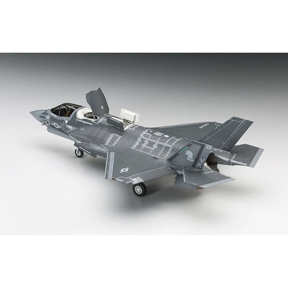 Amazon.com: Hasegawa HAE46 F-35 Lightning II B Version US Marine