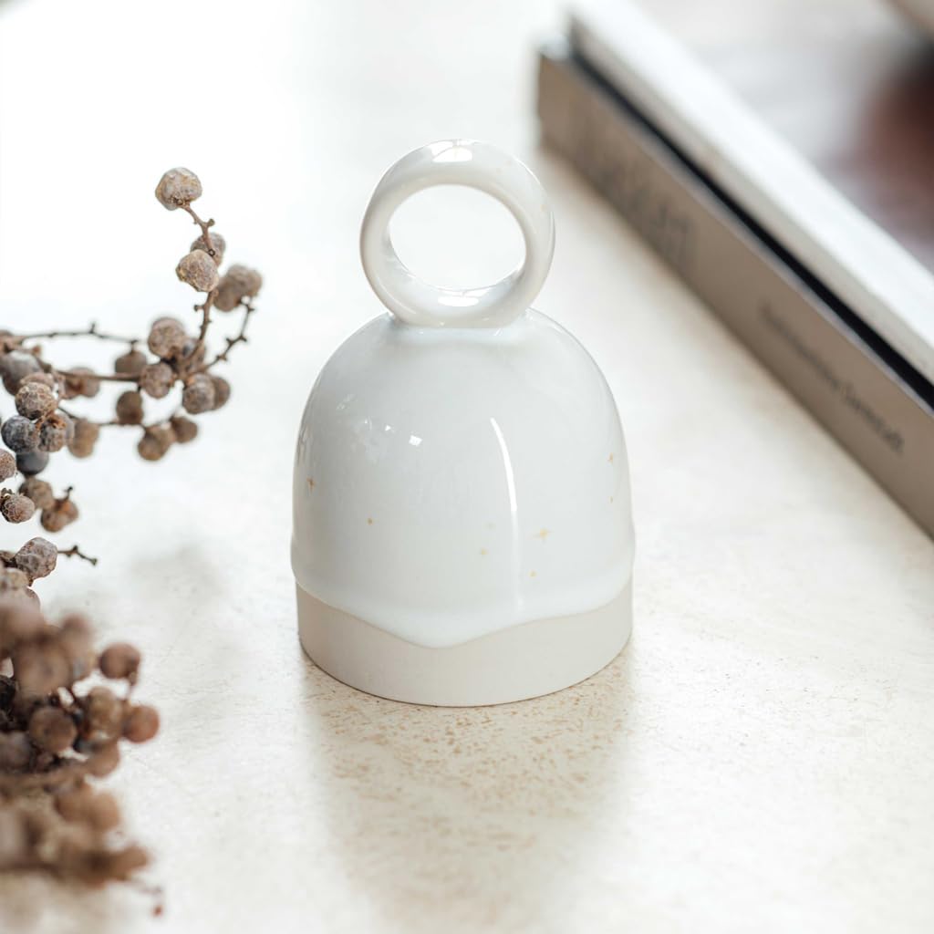 like. by Villeroy & Boch - Winter Glow desk bell, Christmas decoration in Premium Porcelain, White / Beige, Weiß / Beige - Image 2