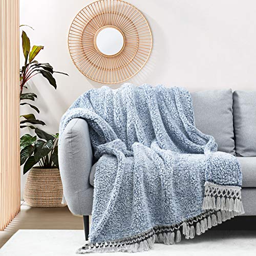 HORIMOTE HOME Ultra Soft Cozy Fleece Sherpa Throw Blanket, Lightweight Warm Throw with Tassel, Ombre Blue Pattern Reversible Boho Blanket for Sofa, Couch, Bedroom,Travel, 127x152cm