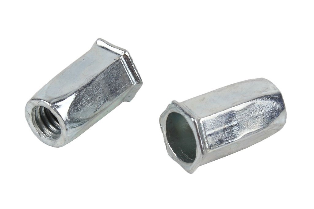 Insert fileté M10 écrou à sertir hexagonal bas | Boîte de 200