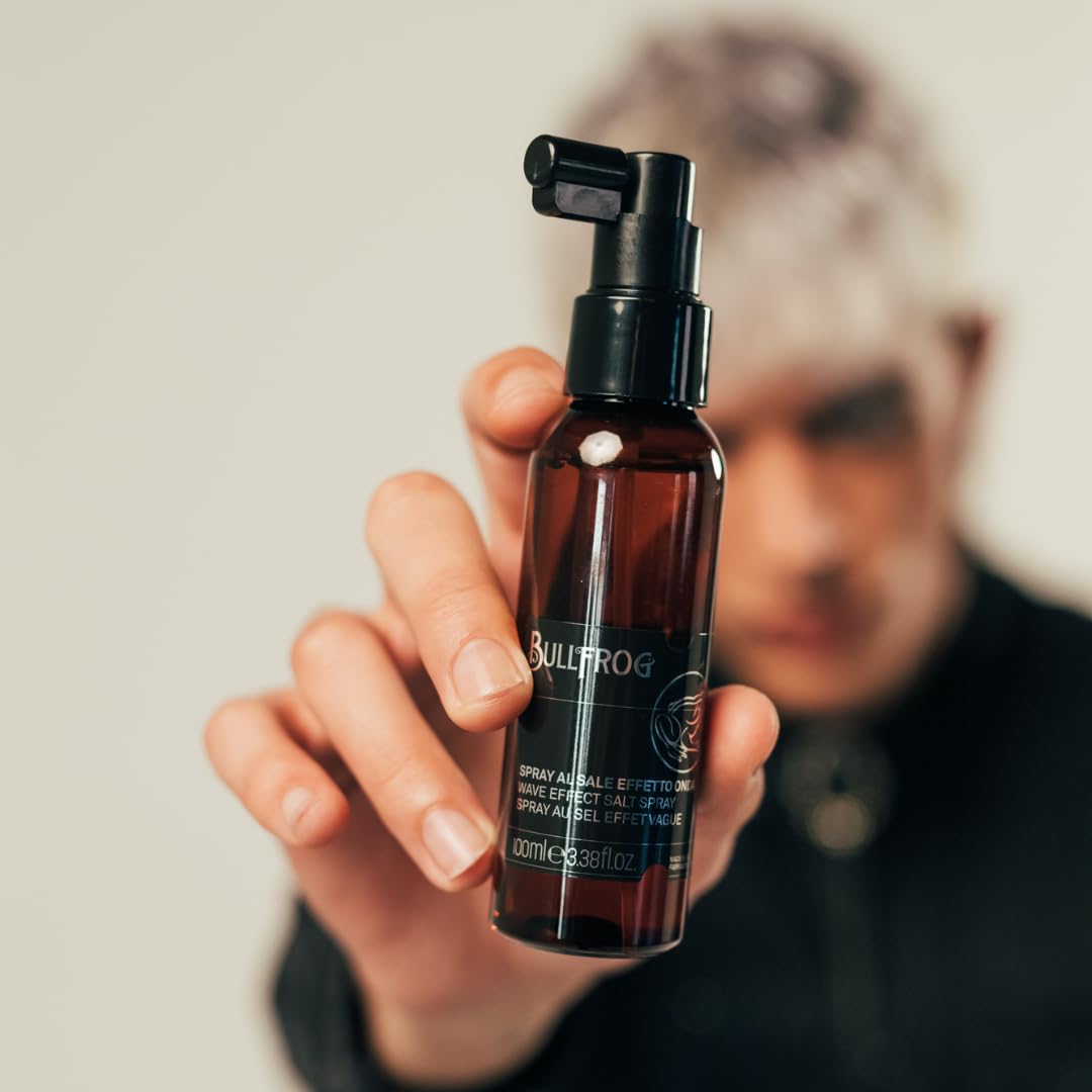 Bullfrog - Spray au Sel Effet Vague : Spray Structurant et Léger pour les Cheveux, Apporte du Volume et Assure un Look Sauvage et Audacieux, 92,5% d'Ingrédients Naturels, 100 ml.