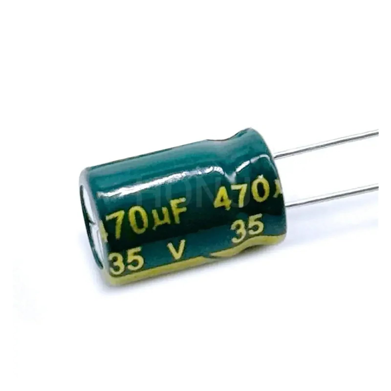 Condensateurs 470uF 35V électrolytiques pour restaurer la puissance de vos audio amplis