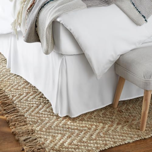 Image of Amazon Basics Lightweight Pleated Dust Ruffle Bed Skirt, Full, Bright White, Wrinkle and Fade Resistant, Machine Washable, Polyester (Pack of 8)