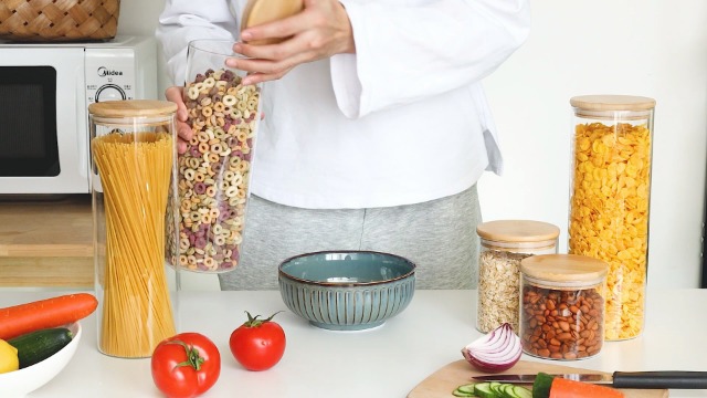 Amazon｜ComSaf ガラスキャニスター 密閉 2000ml パスタケース パスタ