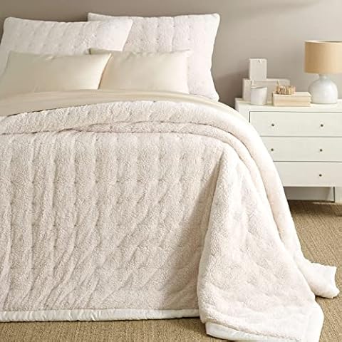 Pine Cone Hill Marshmallow Fleece Ivory Puff Blanket, King Size, Ivory Solid Pattern Cover