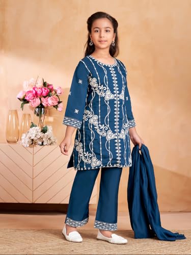 Image of Aarika Girls Ethnic Wear Purple Colour Thread Embroidery Kurti Pant Set With Dupatta