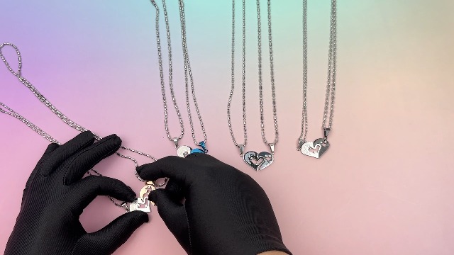 Cupimatch 2-Piece Stainless Steel Couple Necklace Rhinestone I