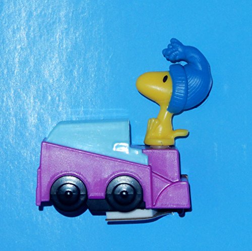 McDonald's 2015 "The Peanuts Movie" Ice Cleaning Woodstock #7 (Zamboni) Happy Meal Toy + Happy Meal (Gift) Box