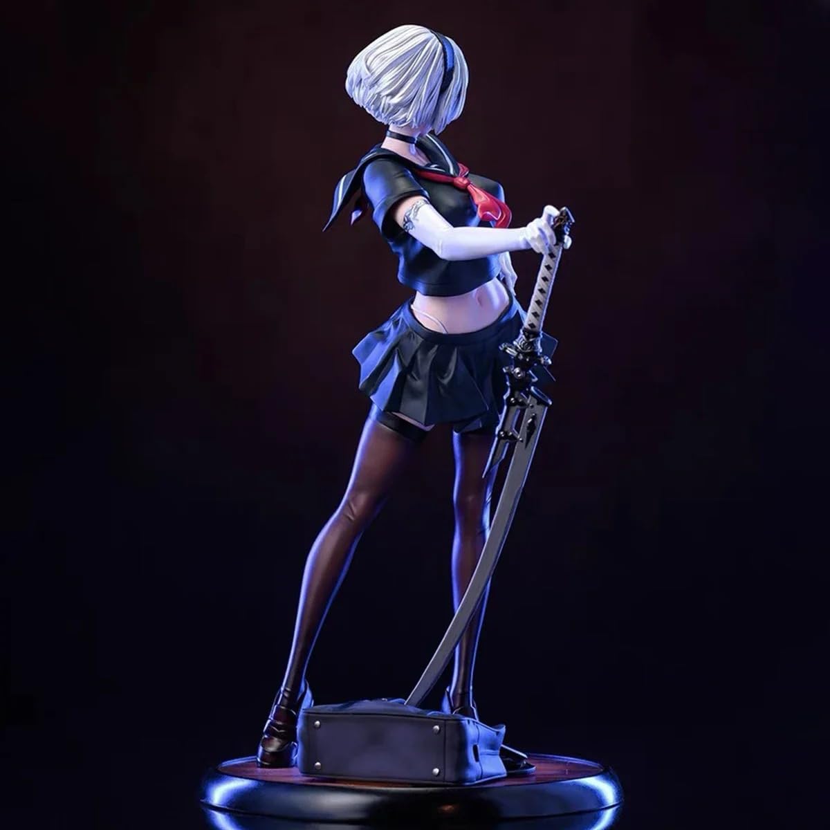 Lot de figurines Nier Automata 2B et 9S avec boîtes Canton Vaud Lot de figurines Nier Automata 2B et 9S avec boîtes Canton Vaud