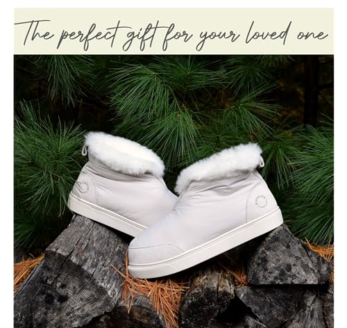 Dearfoams Women's Fireside Nylon Australian Shearling Water Resistant Après Winter Warm Up Bootie Snow Boot4