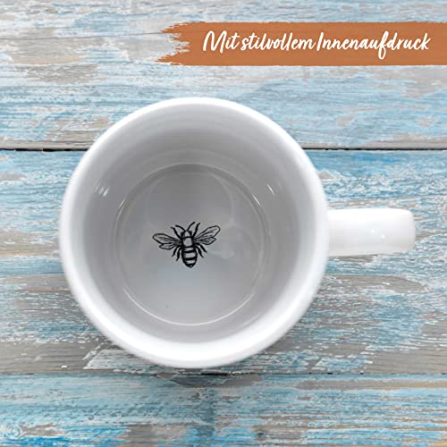 Papierdrachen Hochwertige Tasse aus Keramik mit passendem Kork Untersetzer - Tischdeko - Kaffeetisch - Kaffeetasse - Love grows where… – Ansicht 3