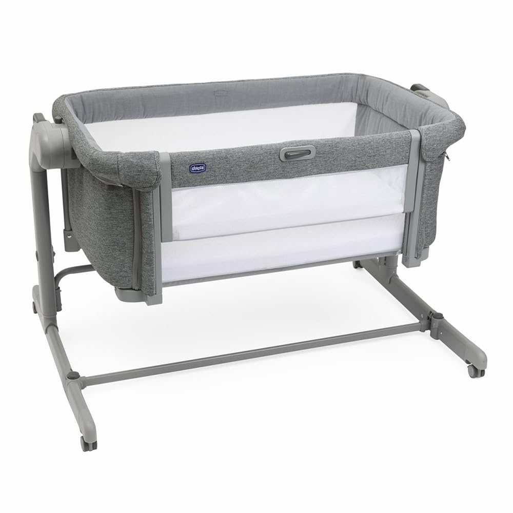 Chicco Next2Me Magic Evo, Berceau Bébé Cododo, Lit Bébé Cododo, avec Mode Balançoire, Rail Ouvrable, 11 Niveaux de Hauteur, Réglable en Hauteur, 4 Roues, Matelas et Sac de Voyage Inclus, Gris Clair