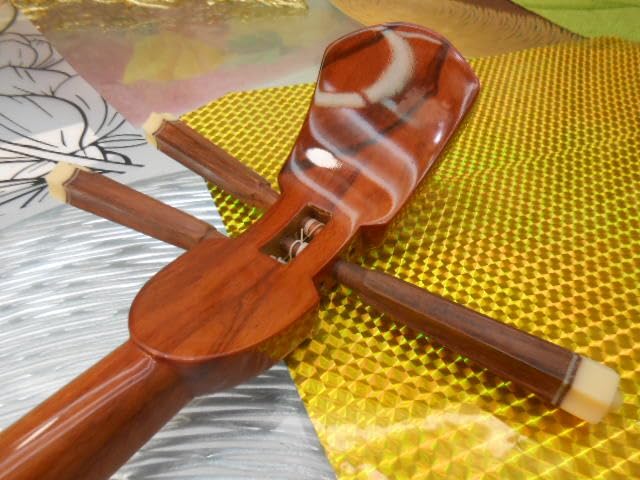 22.980円 現品販売 カリン風人工皮張沖縄三線一式 華麗優雅な三線