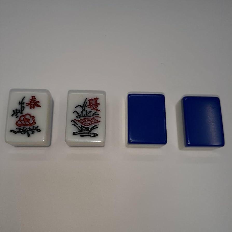 アモス　アルティマ系　麻雀牌　青色 ケース付き Amazon | アモス アルティマ用麻雀牌 春夏秋冬 青色 | 麻雀