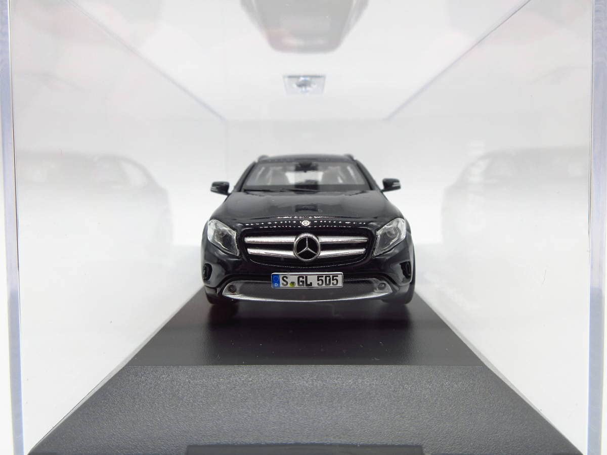 Amazon | 1/43 シュコー メルセデスベンツ GLAクラス Mercedes-Benz