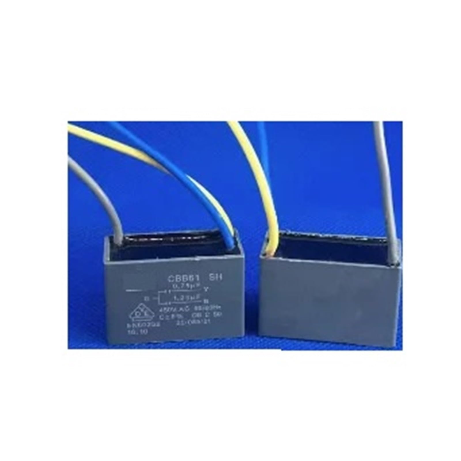 5 unidades de condensador de arranque del motor de control de velocidad de la luz del ventilador de techo CBB61 0,75 UF + 1,25 UF 450 V de tres cables