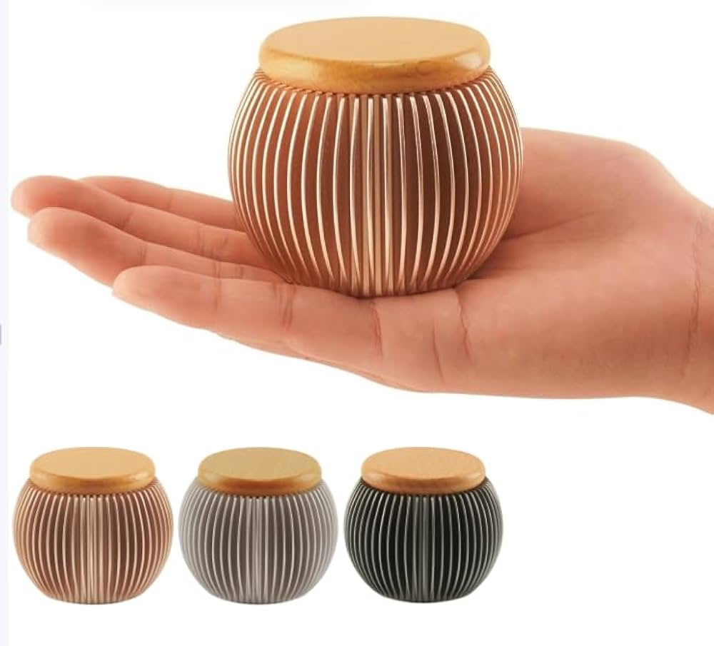 値下げしました！手元供養  デザイン骨壷  分骨用  レッド 値下げしました！手元供養 デザイン骨壷 分骨用 レッド 値下げ