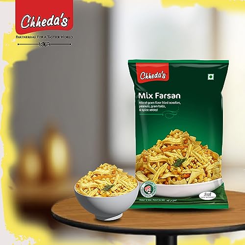 Image of Chheda's Mix Farsan - Besan Sev, Peanuts, Boondi - Misal Pav Farsan (300g Pack of 3)