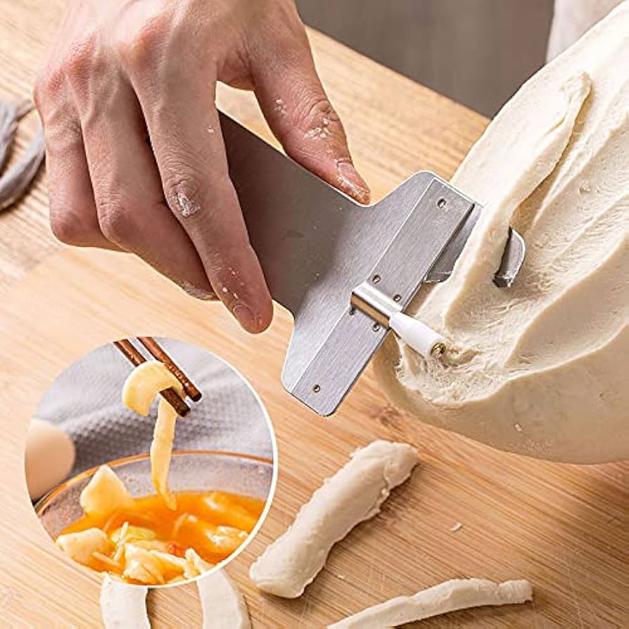 Amazon | KINGZUO 麺切刃 洗える ヌードルメーカー 麺カッター 2
