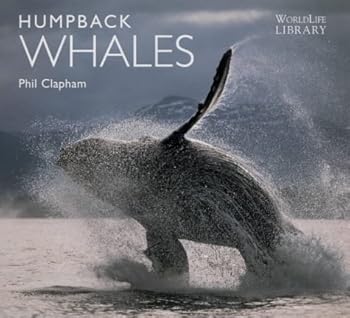 Paperback HUMPBACK WHALES (WORLDLIFE LIBRARY) Book