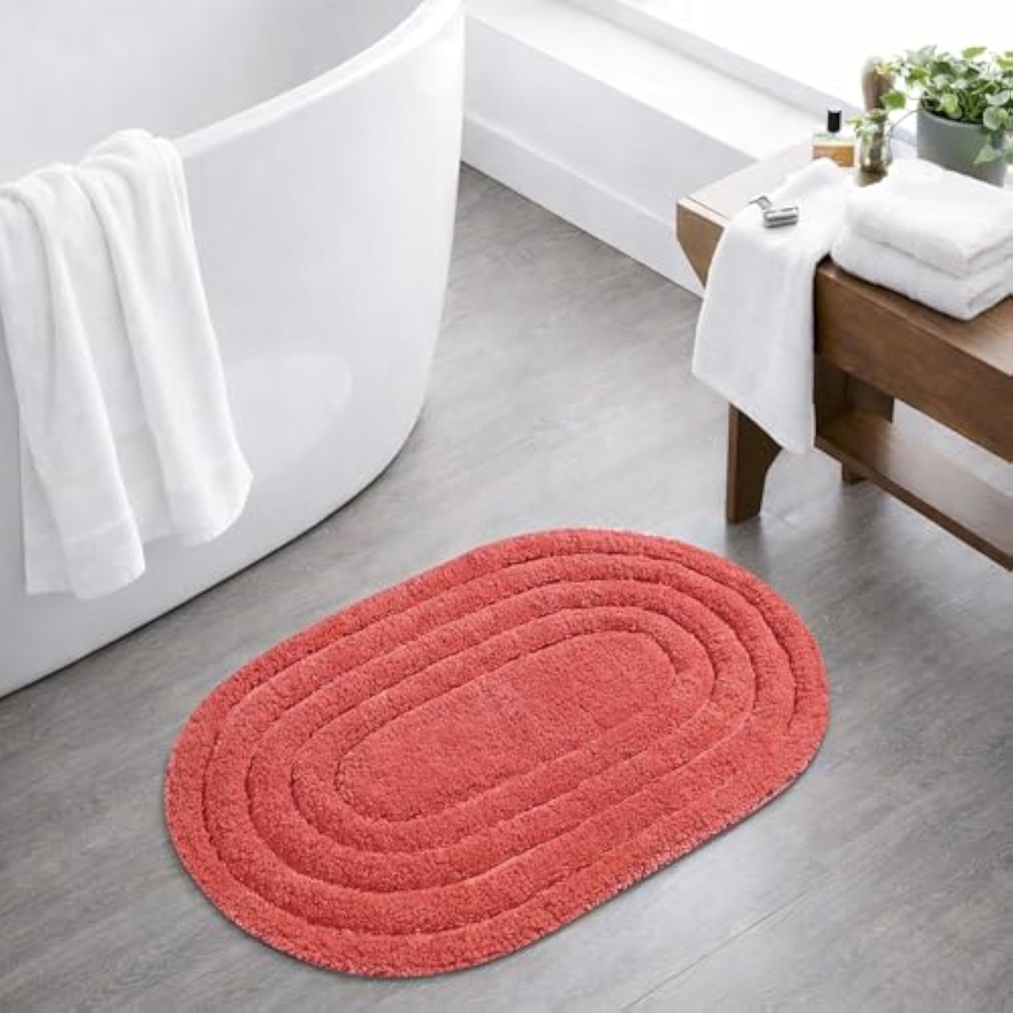 Oval Cotton Bath Mat, Soft and Absorbent