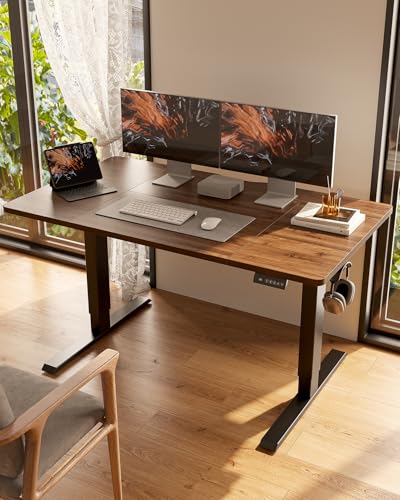 FEZIBO Electric Standing Desk For Gaming 120 * 60 cm Heigh Adjustable Stand up Table with digital display controller, Sit Stand Home Office Desk with 4 Splice Board, Dark Frame/Dark Walnut Top