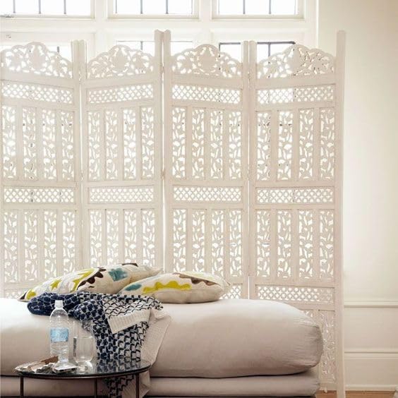 Antique Wood Zone Handcrafted Mango Wood Room Partition – Elegant S-Design White Wooden Divider, 50.8 x 182.9 x 2.5 cm, Foldable Privacy Screen for Living Room, Bedroom, and Office