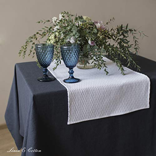 Linen & Cotton Beautiful and Simple Table Runner Maribella, 25% Linen, 75% Cotton - Image 3