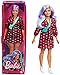 Barbie Fashionista Muñeca con pelo violeta, vestido de cuadros rojo y accesorios de moda (Mattel GRB49)