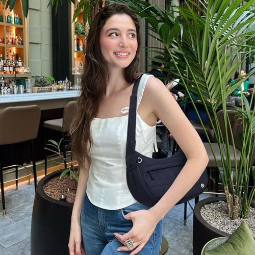 POIUGOYA Nylon Shoulder Bag For Women,Small Quilted Crescent Bag,Triple Zip Pocket Small Puffer Bag For Travel/Fitness2