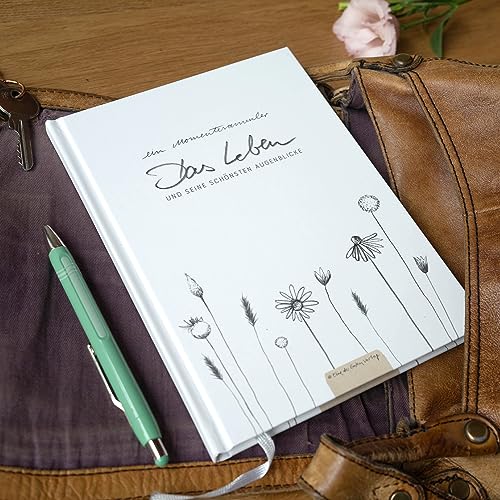 Momentesammler Eintragbuch - Das Leben und seine schönsten Augenblicke - A5 Notizbuch für Erinnerungen, Erlebnisse & Anekdoten, Weiß Beige mit Blumen, Hardcover, klimaneutral, Tagebuch, Lebensbuch
