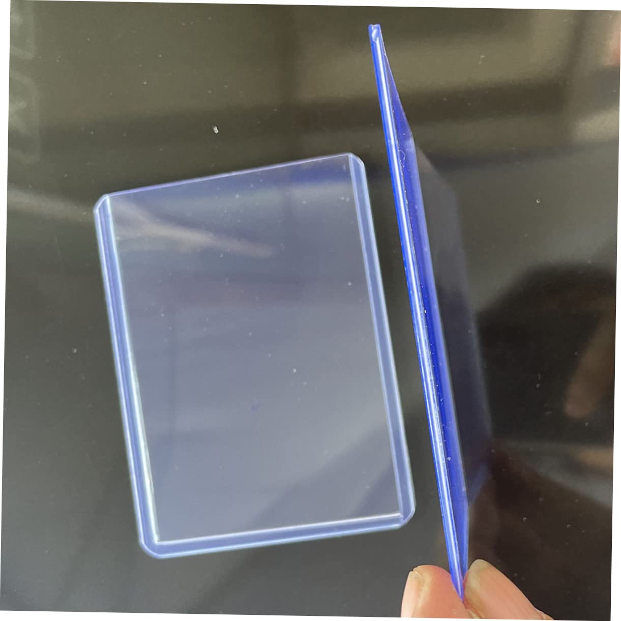 KOMBIUDA Bustine Protettive per Proteggere in Pvc Trasparente per Carte da Gioco Apertura Superiore 100 Pezzi Carte Collezionabili e Giochi da Tavolo