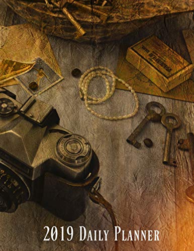 Preisvergleich Produktbild 2019 Daily Planner: Photography and Camera Enthusiast