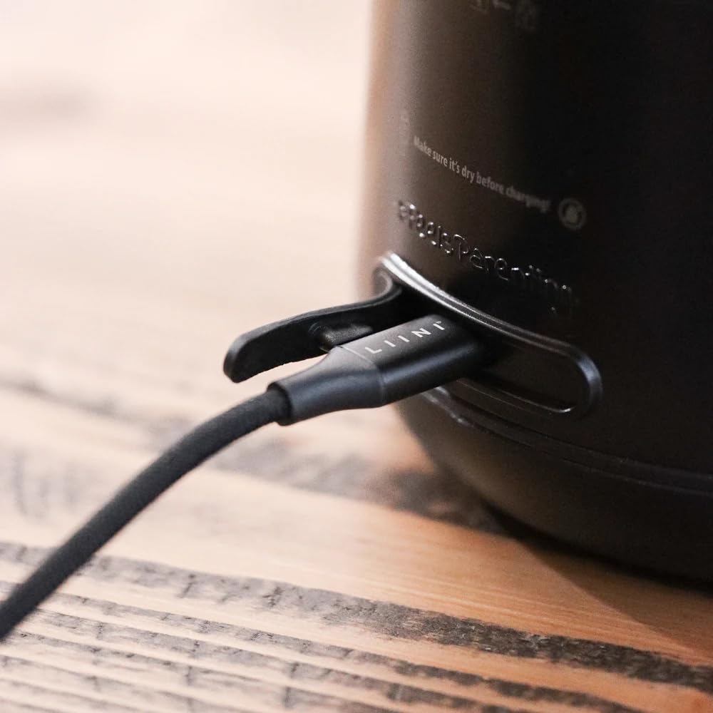 LIINI® 2.0 PRO Breiwärmer schwarz – Akku Babybreiwärmer, 50W, 10'000 mAh, Erwärmen per Knopfdruck, IP66, auslaufsicher, Edelstahlplatte, BPA-frei, USB-C Aluminiumkabel