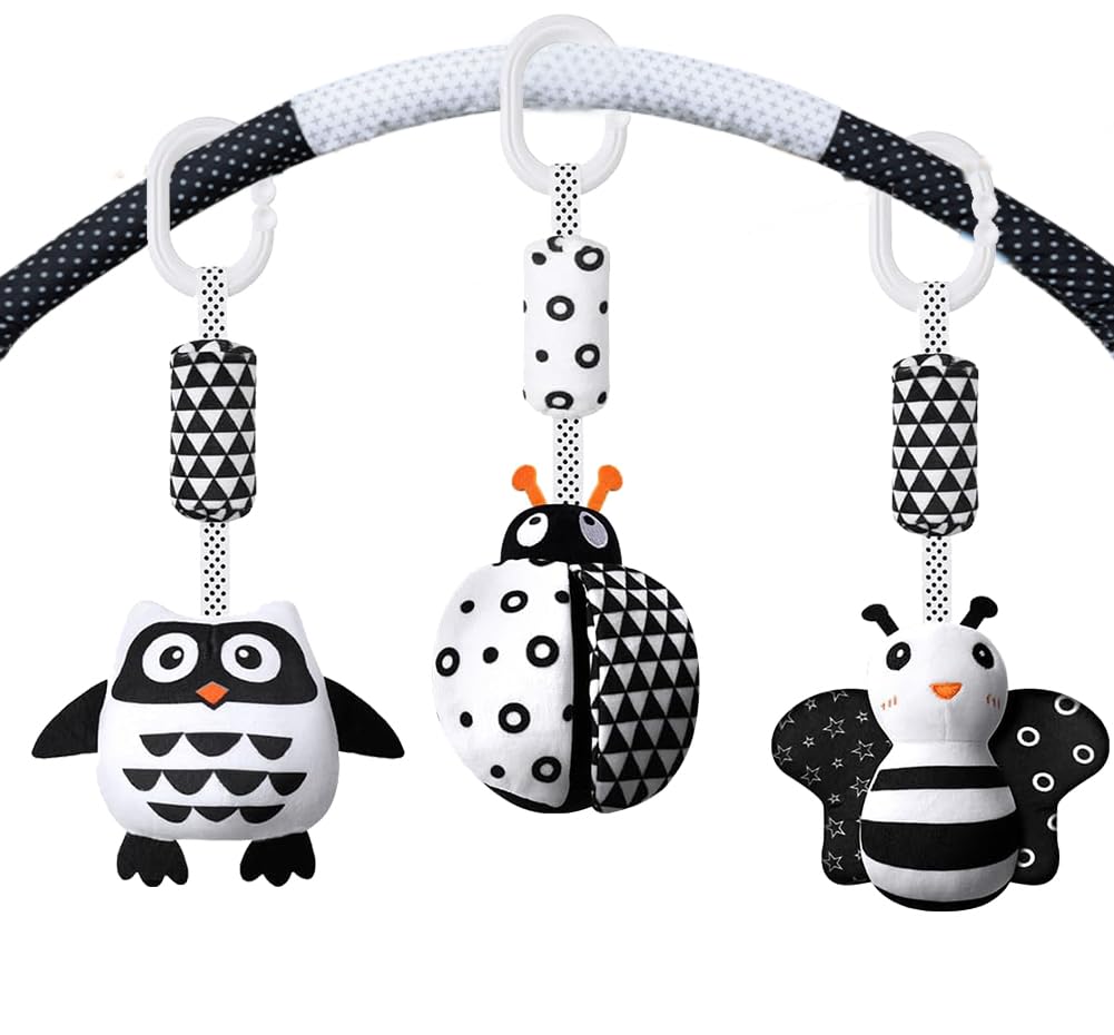 WeSweet Juguete para cochecito de bebé, 3 piezas de sonajero colgante, juguete blanco y negro, juguete colgante para bebé, juguete para asiento de coche recién nacido para niños y niñas, juguete