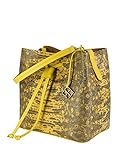 100% ITALIENISCHES LEDER: Diese Tasche aus hochwertigem und seltenen Leder in leicht glänzender Echsenprägung haben wir in dieser spektakulären gelben Ausführung mit zart goldfarbenen Metallteilen streng limitiert