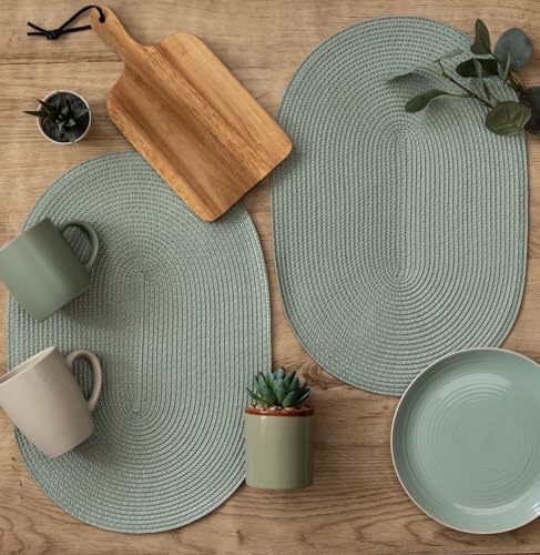 d-c-fix Oval Weave Placemats Set of 4 - Green - 44 x 29cm