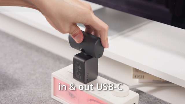 Amazon.com: LISEN 6800mAh Mini Portable Charger USB C Capsule