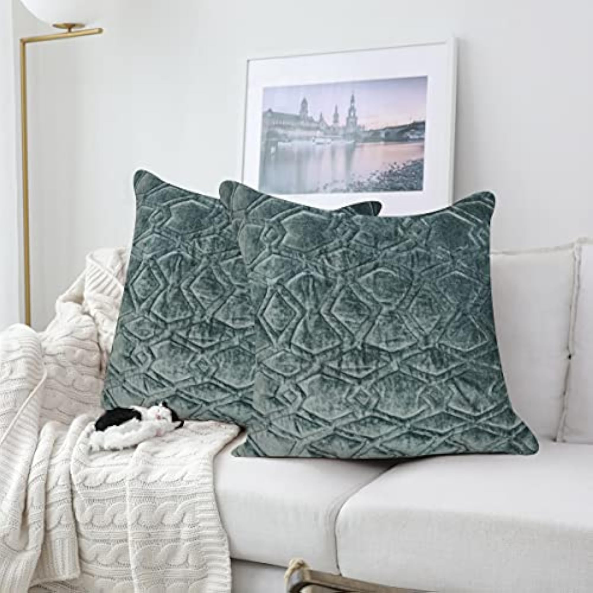 Exclusive Velvet Cushion Cover, Pine Green