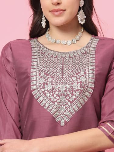 Image of VredeVogel Women's Silk Blend Kurta Trouser With Dupatta Set With Nazmin Lace Border Design