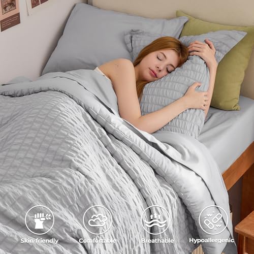 Image of HYMOKEGE Light Grey Twin Comforter Set Seersucker 5 Pieces, All Season Luxury Bed in a Bag for Bedroom, Bedding Set with Comforters, Sheets, Pillowcase & Sham