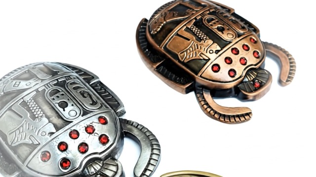 Imanes decorativos metálicos escarabajo egipcio 3 unidades miniatura 3