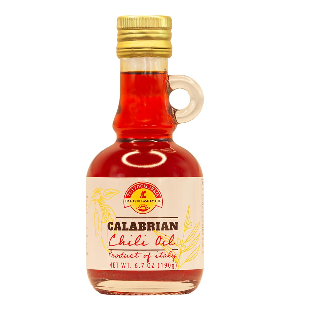 TuttoCalabria, Calabrian Chili Pepper Infused Oil, Calabrian Peppers infused with 100% Extra Virgin Olive Oil, 200 ml 6.7 oz
