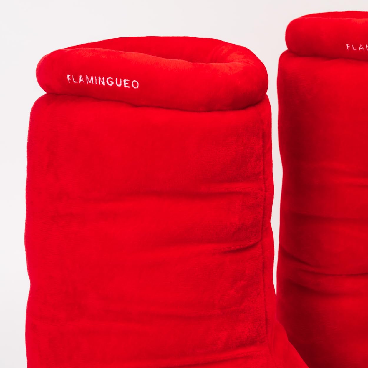 Flamingueo Sneaker Hausschuhe - Pantoffeln Unisex, Hausschuhe Herren, Warme Hausschuhe Damen, Slippers, Hausschuhe Damen Plüsch, Pantoffeln Damen, Lustige Hausschuhe, Coole Hausschuhe, Eine Größe