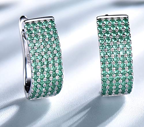 Boucles d'oreilles argent pavé émeraude au design chic