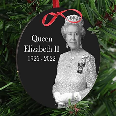 Pixie's Gifts Queen Elizabeth II Memorial Commemorative Wooden Christmas Tree Bauble Cover